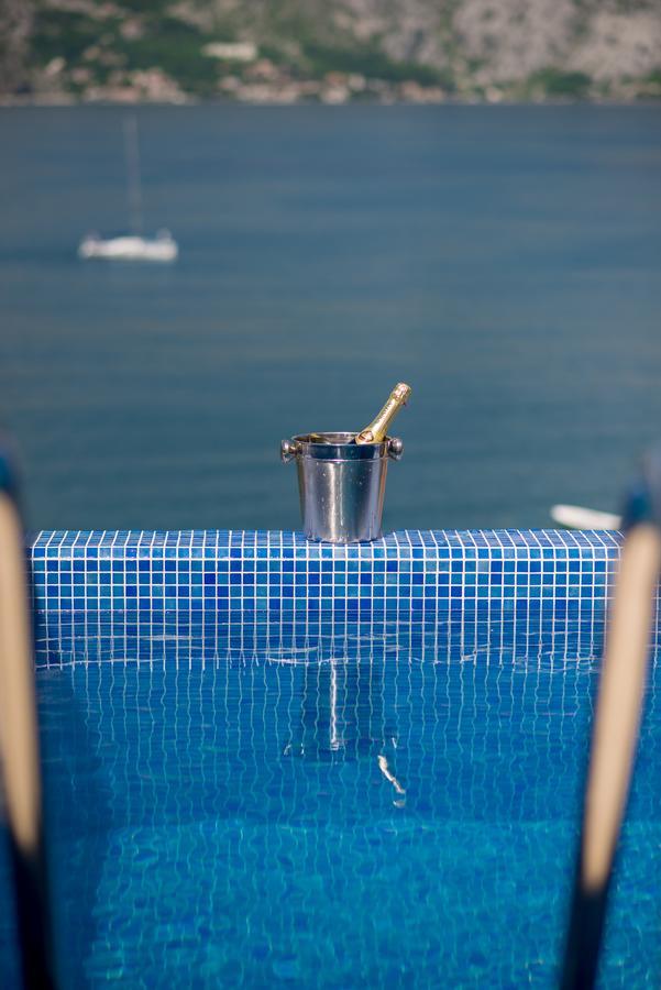 Stoliva Residence With Infinity Pool Котор Экстерьер фото